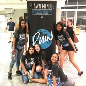 Meet your Posher, Mia